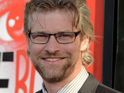 Todd Lowe